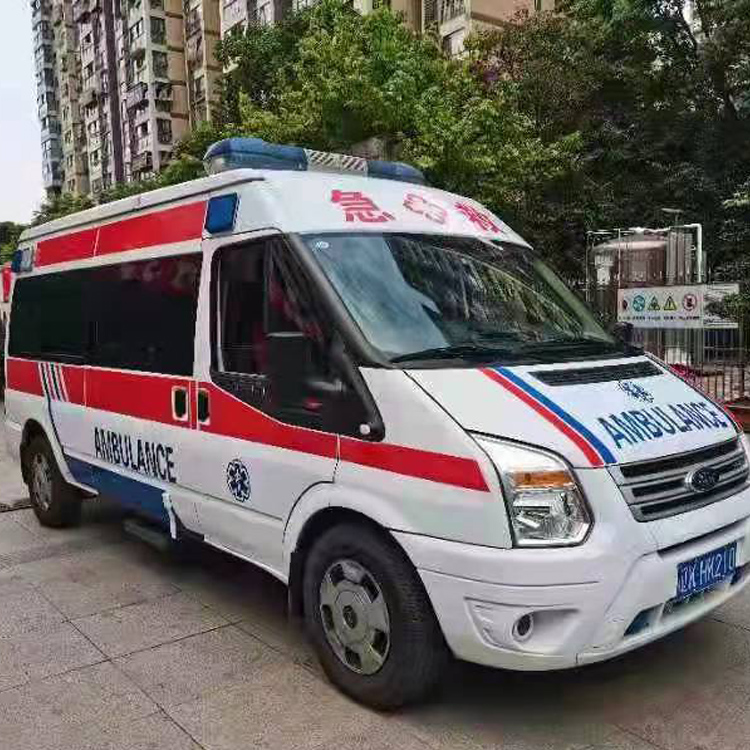 盐津长途救护车护送病人返乡